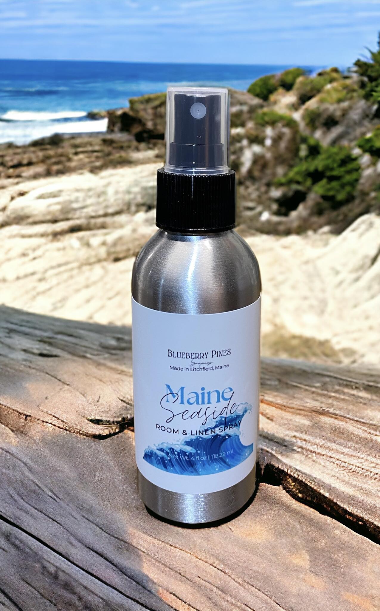 Transport your senses to the rugged beauty of the Maine coastline with Maine Seaside Room & Linen Spray. This invigorating fragrance captures the essence of a seaside retreat, combining fresh ocean breezes with hints of salty sea air.