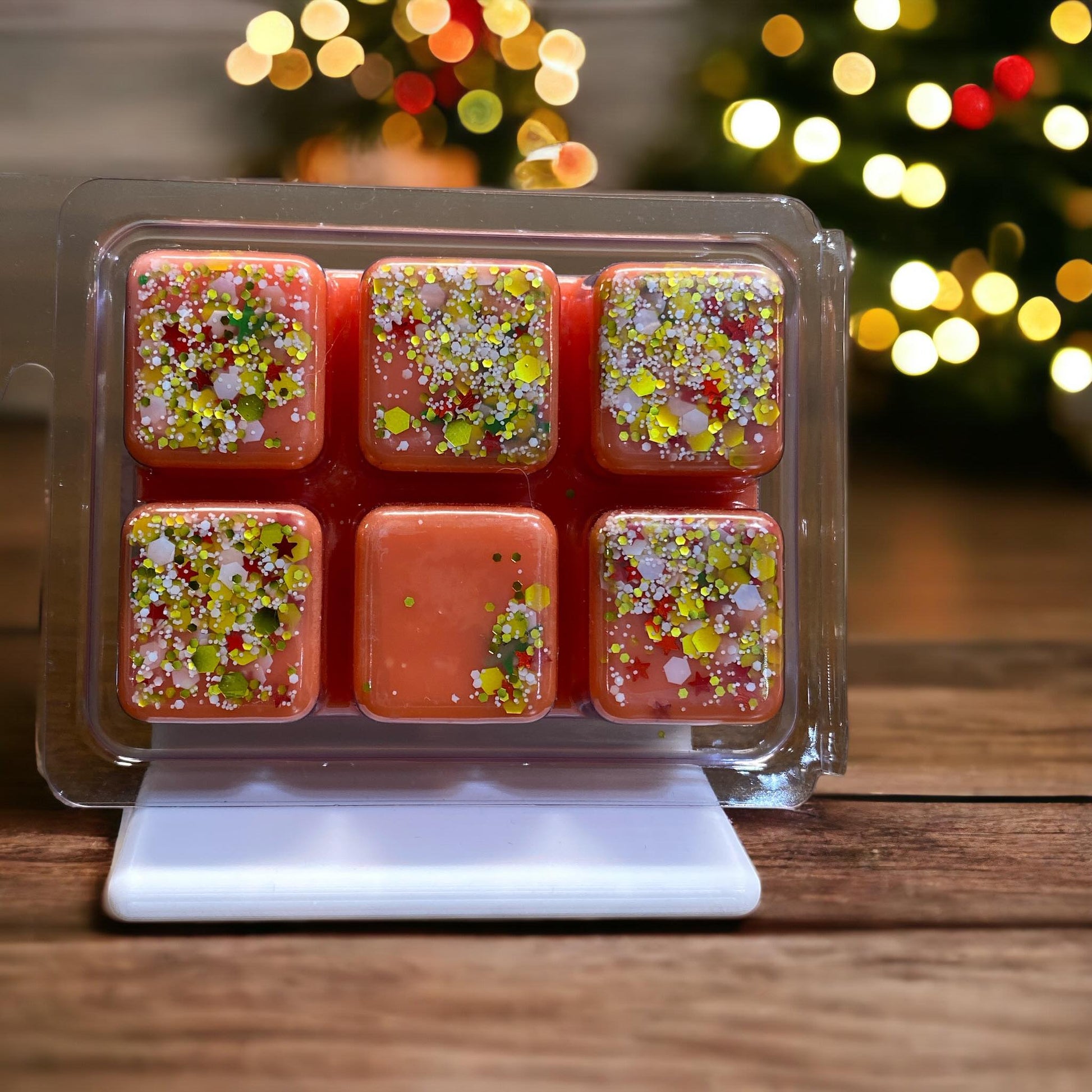 Indulge in the enchanting embrace of our Mistletoe Wax Melts, where every note is a dance of festive allure. Close your eyes, and imagine a winter's kiss beneath the mistletoe, surrounded by the captivating scents that make the season truly magical.