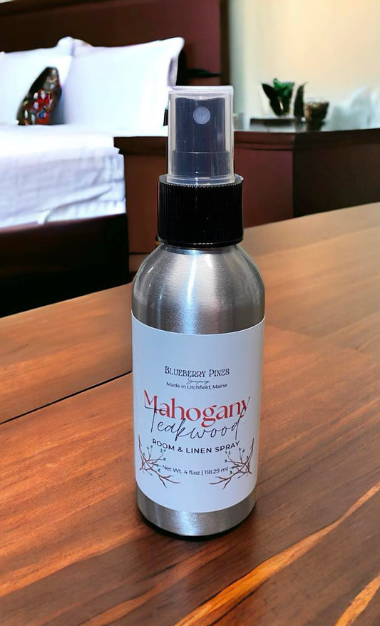 Mahogany Teakwood Room & Linen Spray brings the warmth and sophistication of rich wood tones to your surroundings. Immerse yourself in the inviting aroma of mahogany and teakwood.